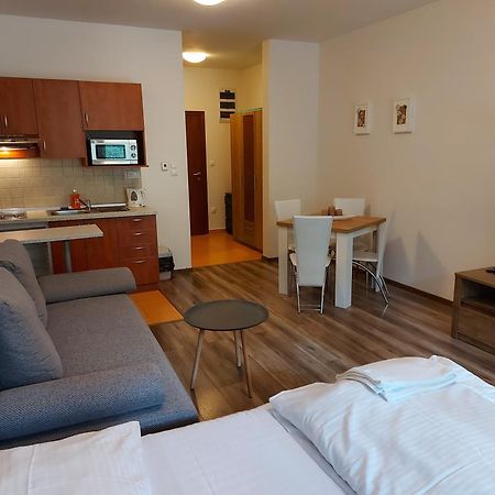 Fatrapark 2 Apartments Hrabovo - Hlavna Recepcia Ruzomberok Eksteriør billede